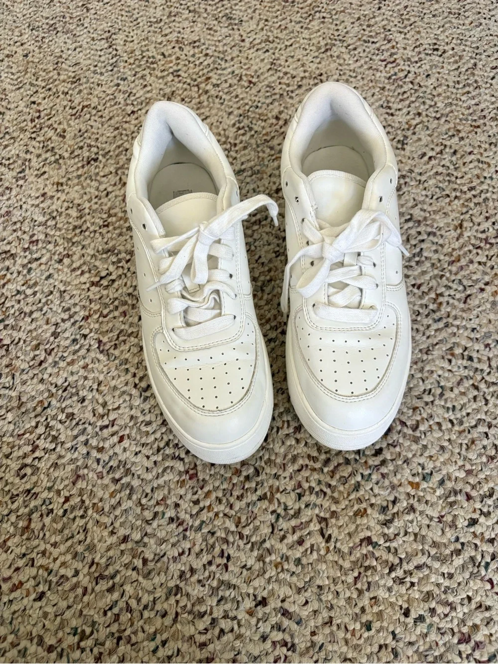 Steve Madden White Leather Lace-Up Sneakers - Picture 3 of 5